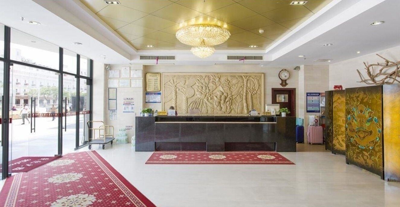 Апартаменты Hua Bao Shi Hotel Sanya 2*